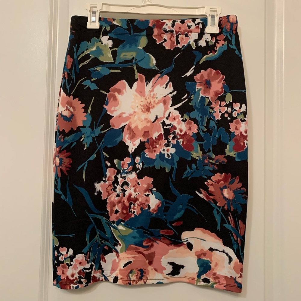 Lara Fashion Floral Pencil Skirt